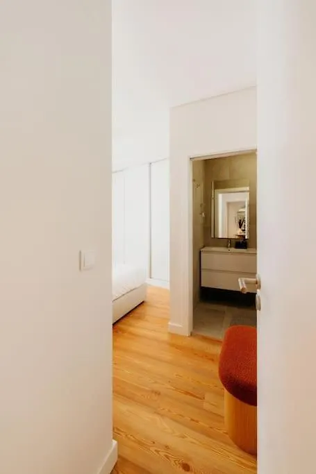 Lisbon Orange House - Beautiful Two-Bedroom Apartment 1D